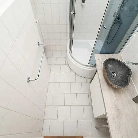 Modern With Balcony + Tv