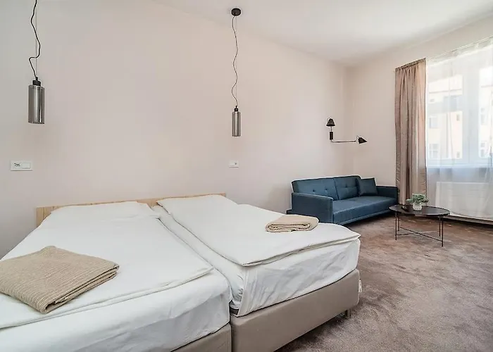 شقة Modern With Balcony + Tv براغ